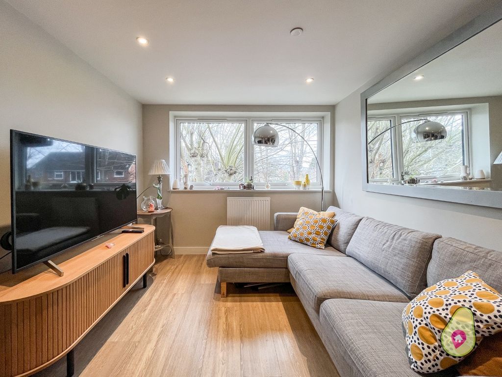 Property photo 2 of 9 3016374