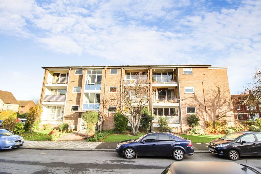 Property photo 1 of 14