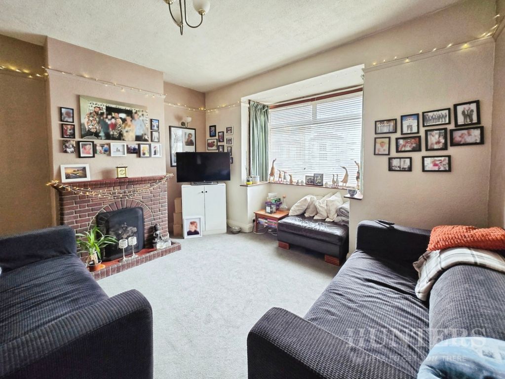 Property photo 2 of 11 Pbox-Img.Jpg