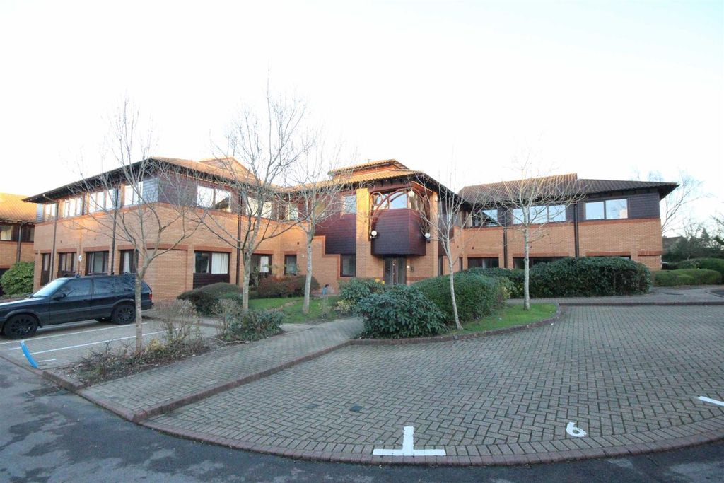 Property photo 1 of 9 5Qciye1Vmkgo-Pbvoeadxq.Jpg