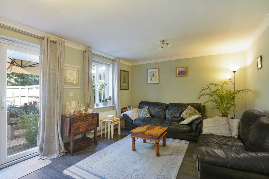 Property photo 3 of 18