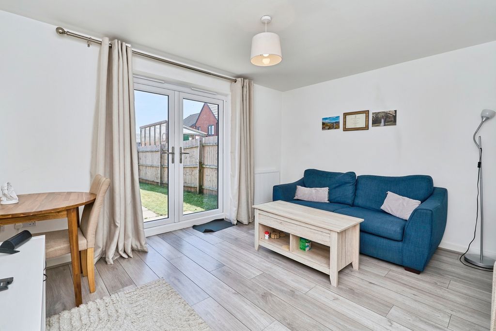 Property photo 2 of 18 Pbox-Img.Jpg