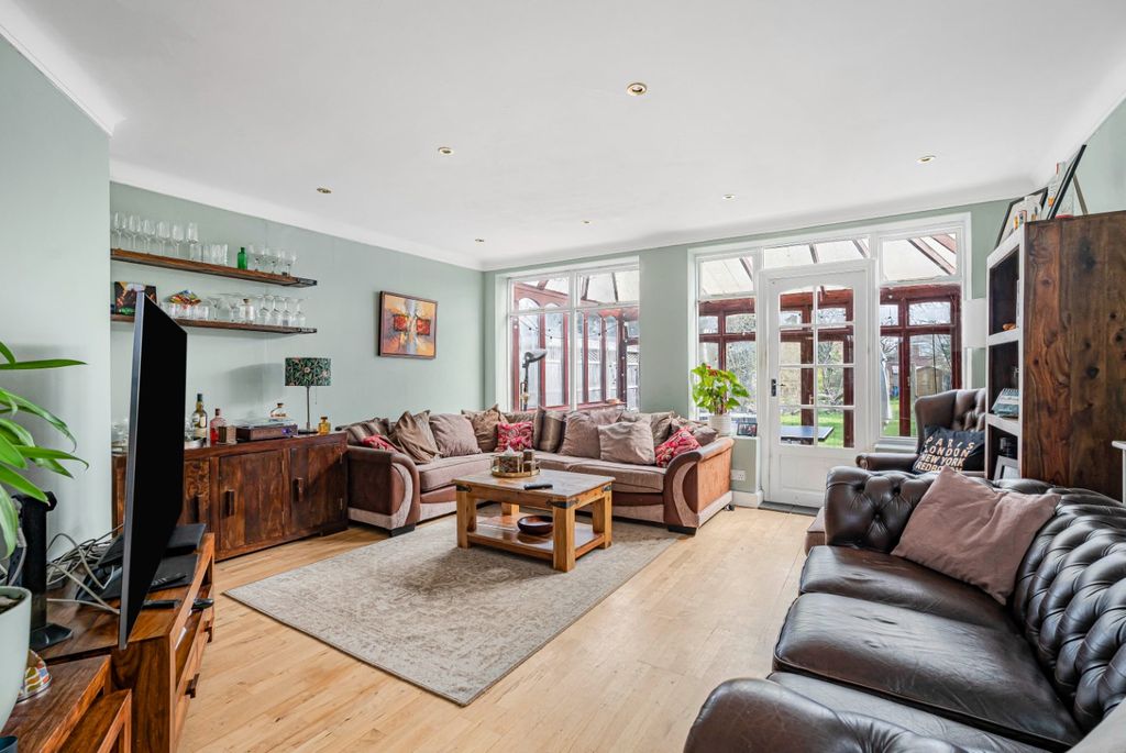 Property photo 2 of 15