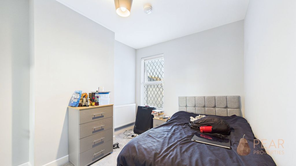 Property photo 1 of 4