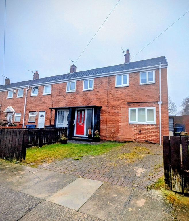 Property photo 1 of 17