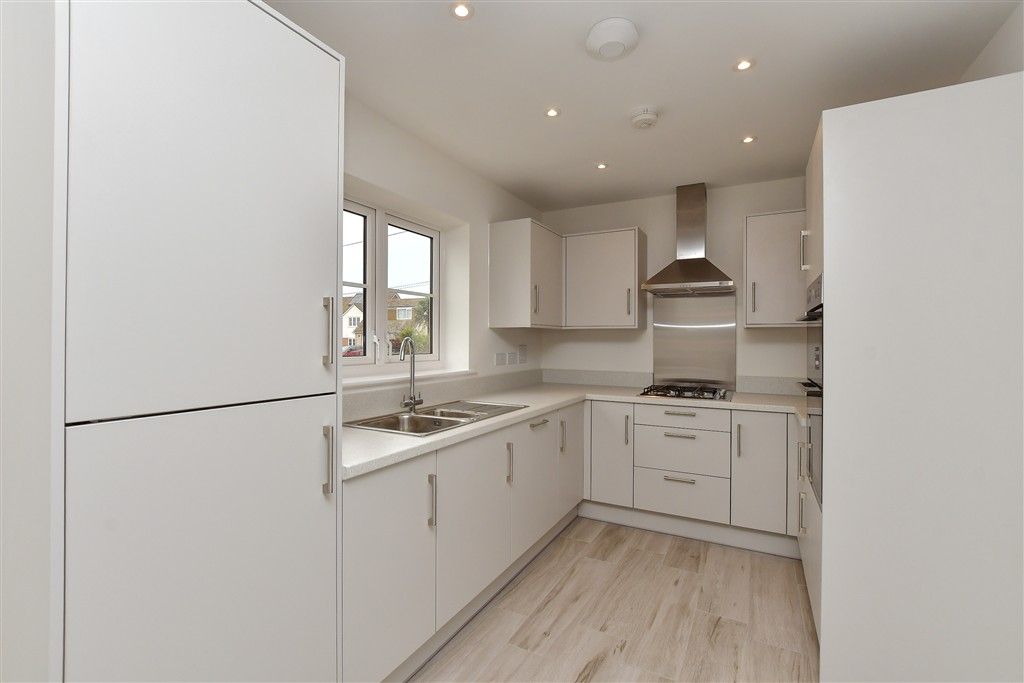 Property photo 3 of 10 Kitchen/Diner