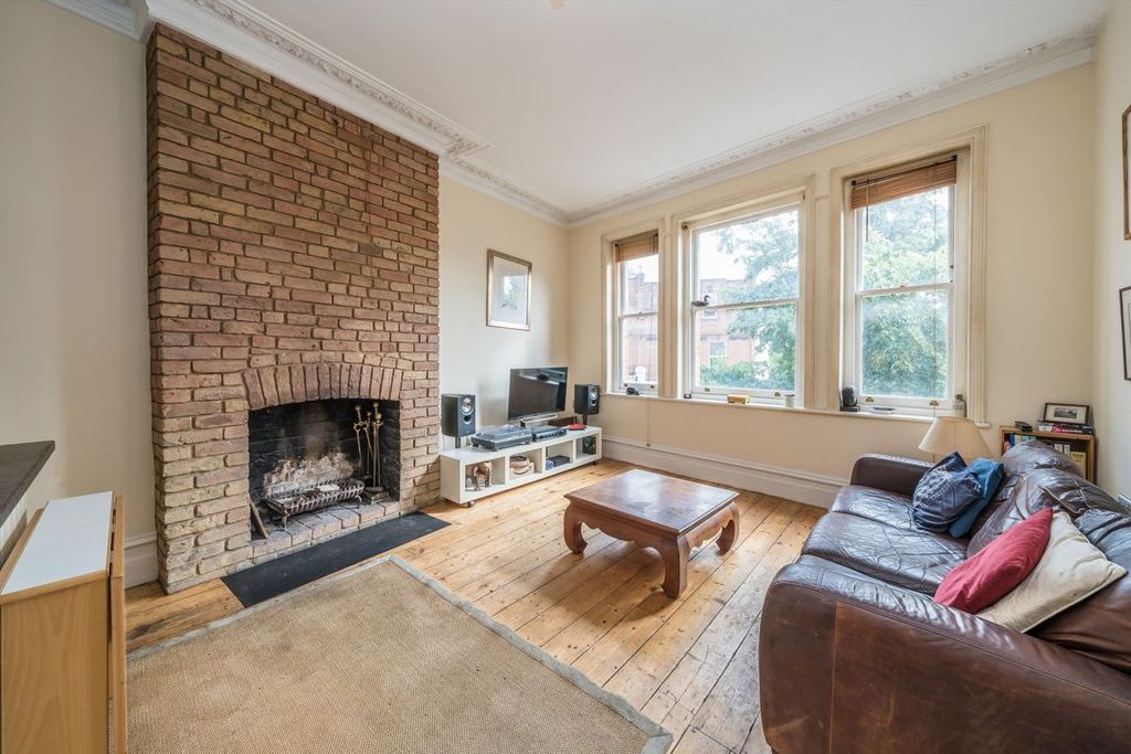 Property photo 2 of 4