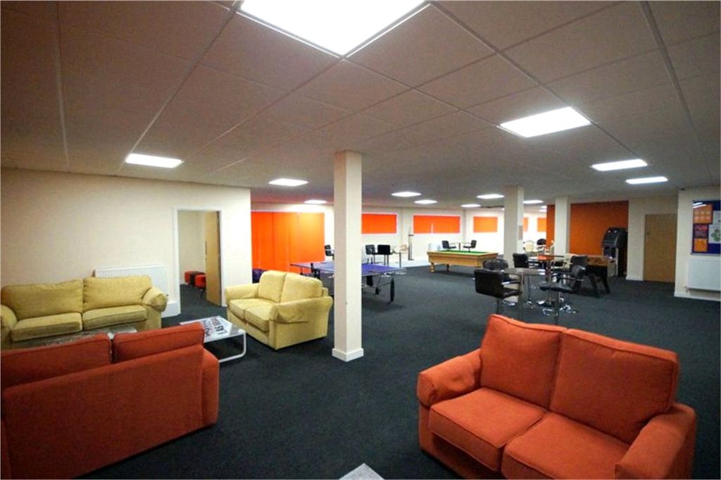 Property photo 3 of 5 Picture No. 06