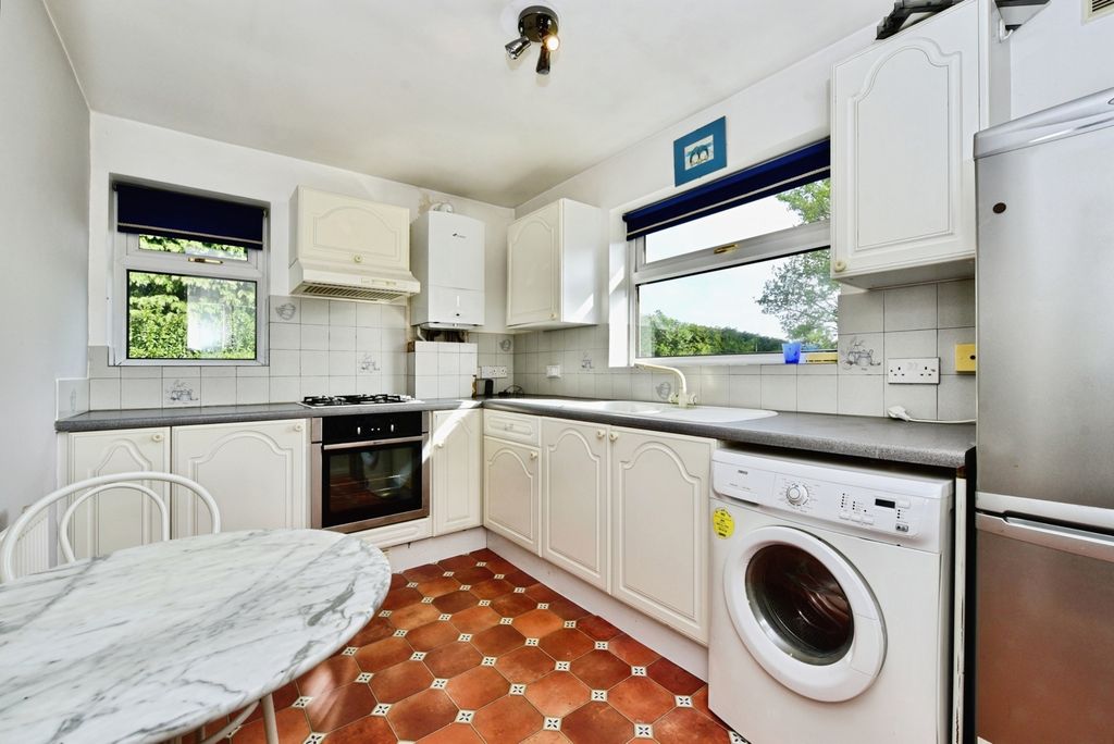 Property photo 2 of 15 Photo