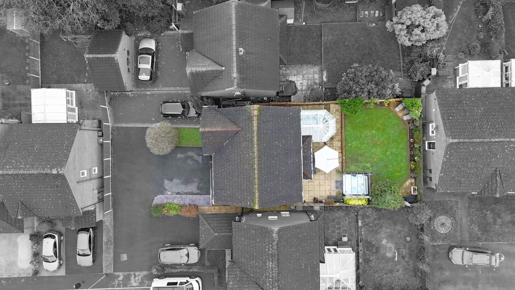 Property photo 3 of 38