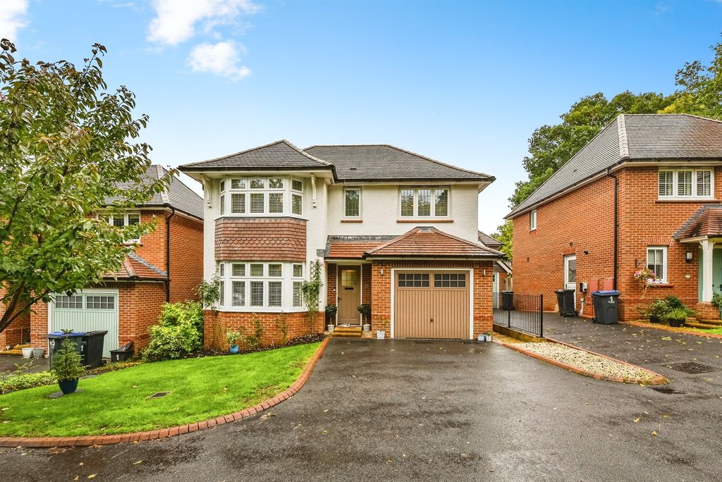 Property photo 1 of 17