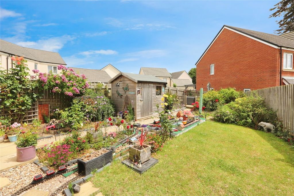 Property photo 3 of 19 Picture No. 08