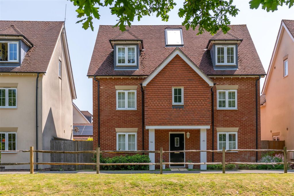 Property photo 1 of 19 64 Brookfield Drive New Externals-18.Jpg