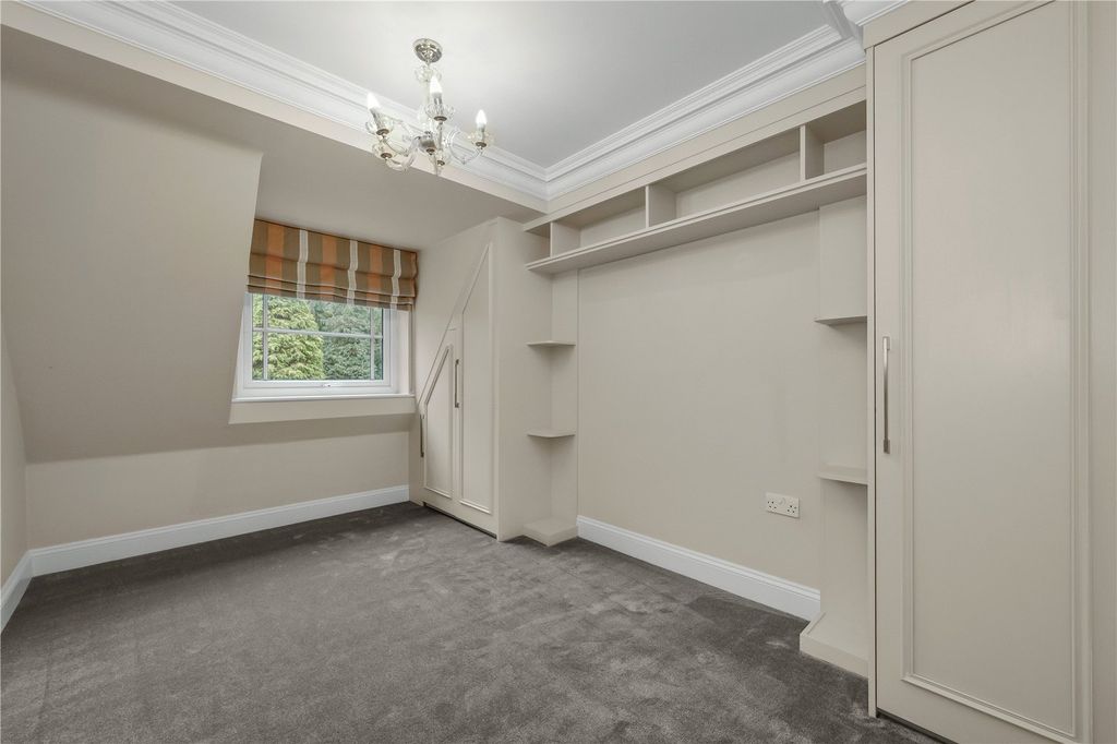 Property photo 3 of 14 Picture No. 14