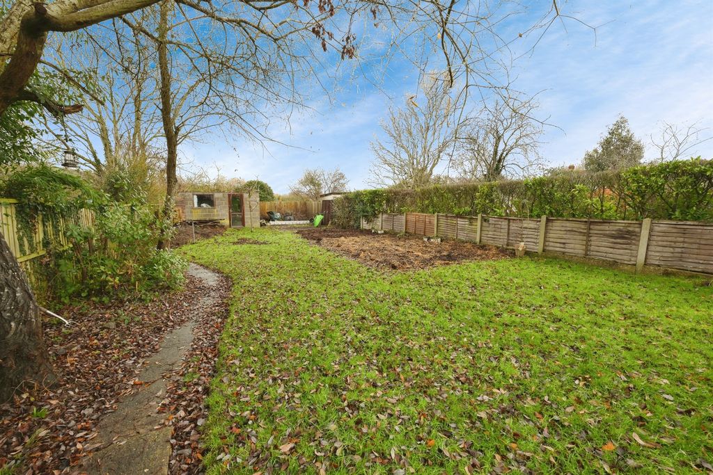 Property photo 3 of 16