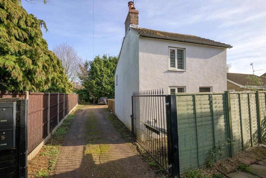 Property photo 3 of 22