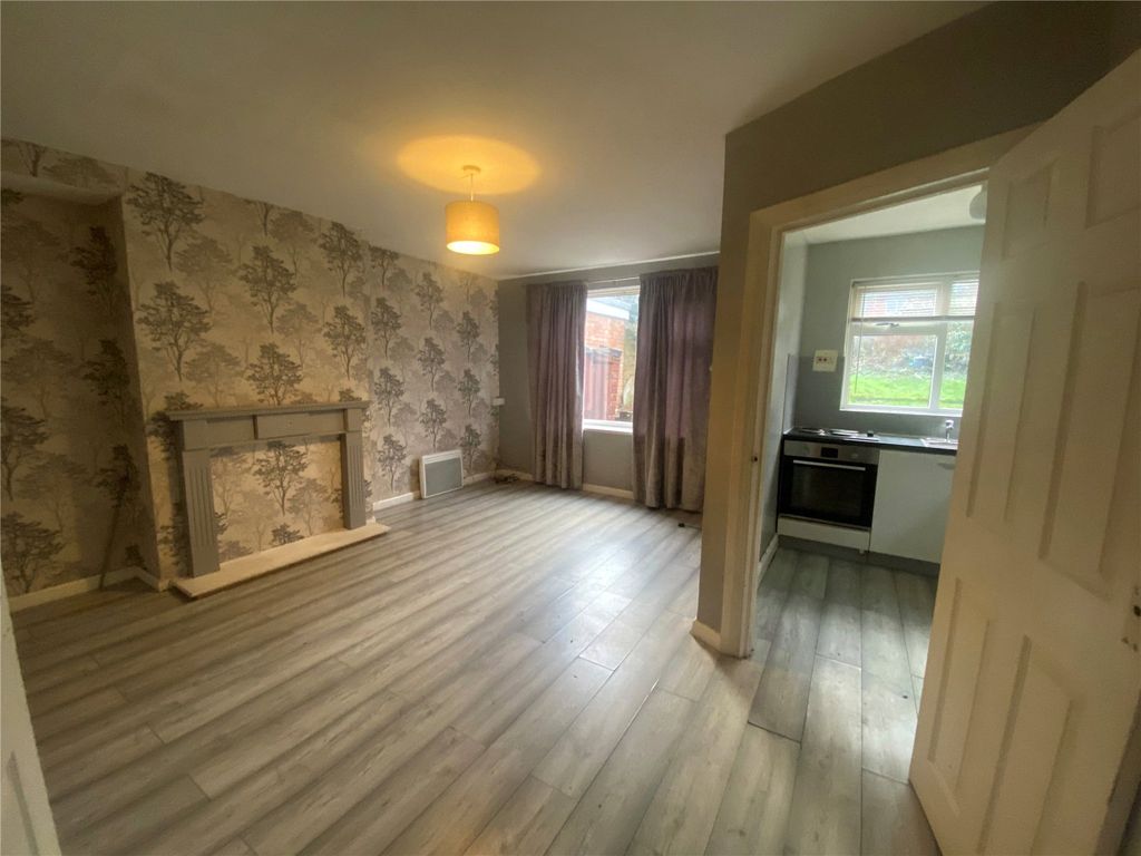 Property photo 3 of 15 Dining Room