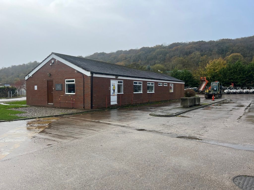 Property photo 3 of 3 Photo 4