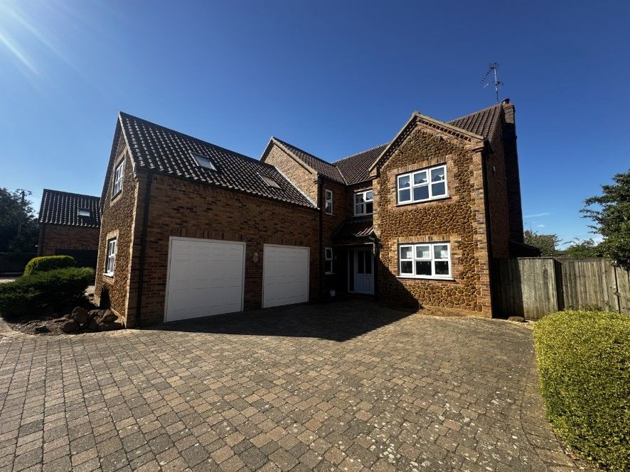 Property photo 1 of 21