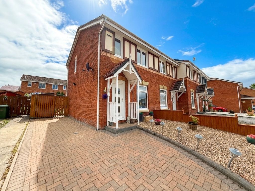 Property photo 1 of 13 Medlar Court