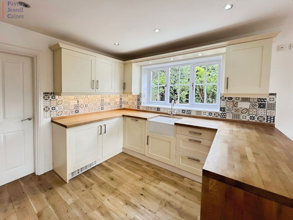 Property photo 3 of 31 Not Specified