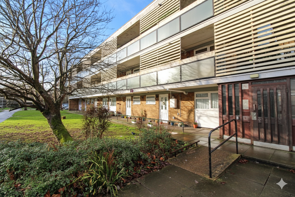 Property photo 3 of 12 Exterior