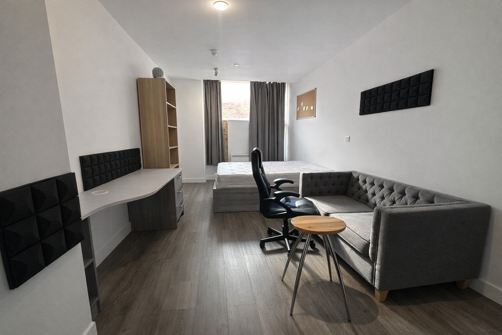 Property photo 2 of 3