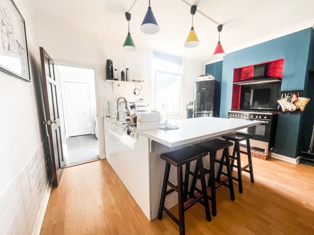 Property photo 3 of 12 Wilson Ewemove Guisborough 7
