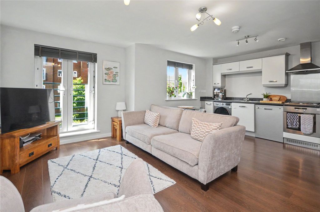 Property photo 1 of 10 Picture No. 07