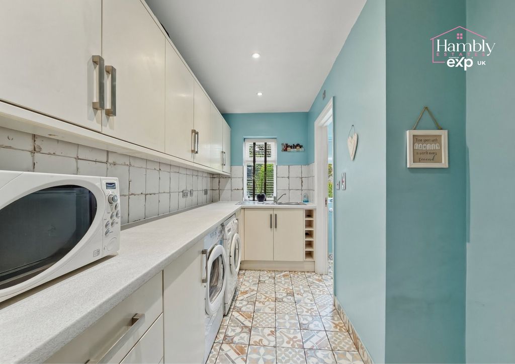 Additional image 20 of 6 bed semi-detached house for salePenrhiw Avenue, Oakdale, Blackwood NP12