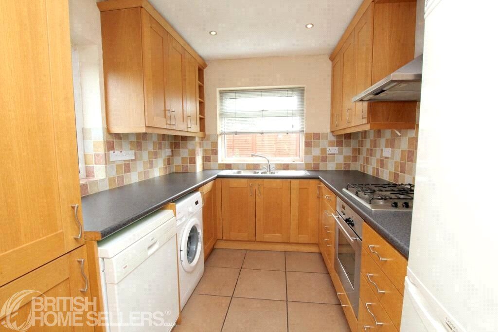 Property photo 2 of 11 Picture No. 12
