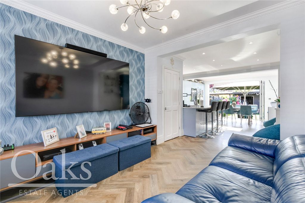 Property photo 2 of 12 Picture No. 03