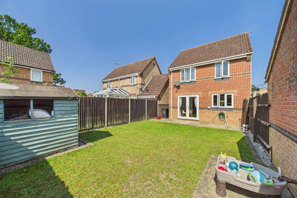 Property photo 2 of 11
