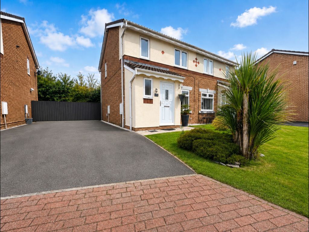 Property photo 1 of 18