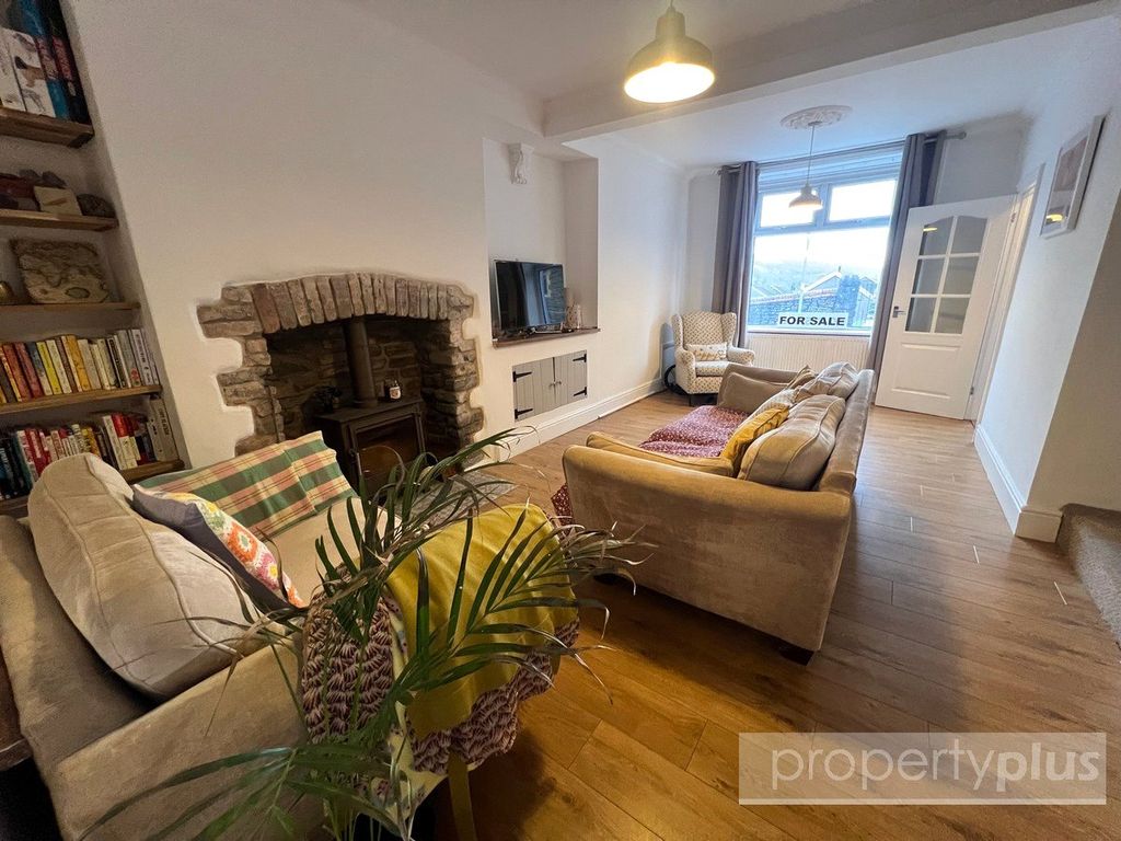 Property photo 1 of 14 Picture No. 09