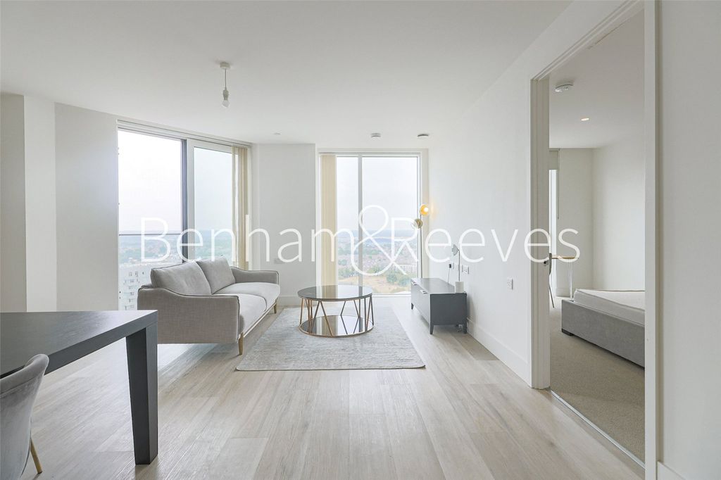 Property photo 2 of 18 Picture No. 02