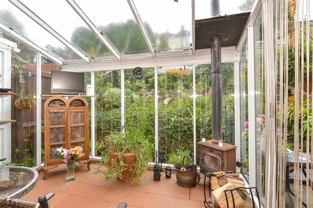 Property photo 1 of 11 Conservatory