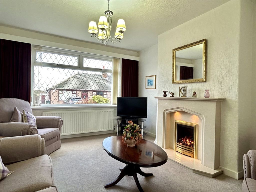 Property photo 2 of 17 Living Room