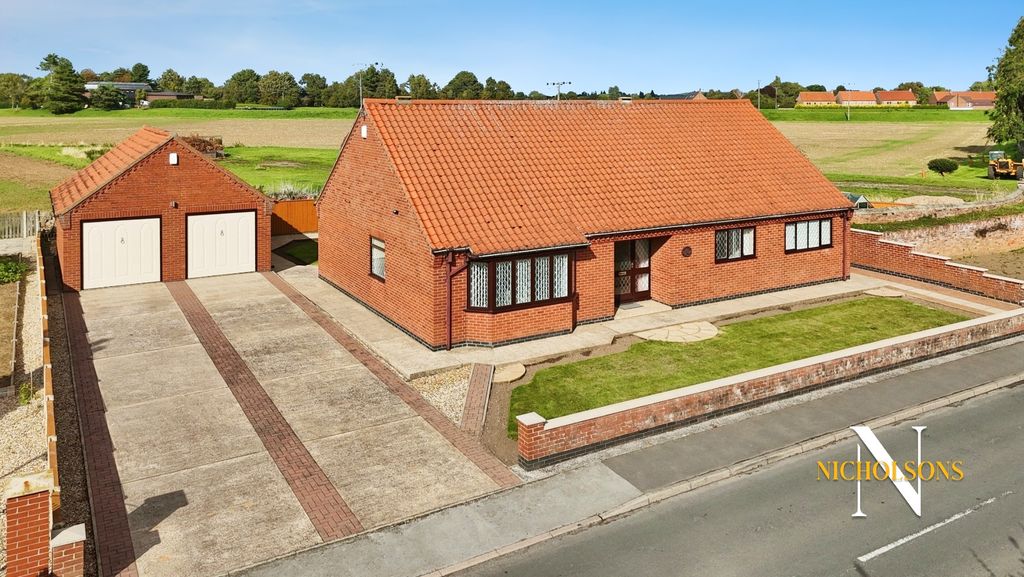 Property photo 1 of 16 4506752