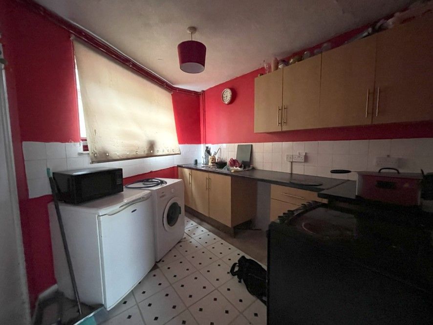 Property photo 2 of 7