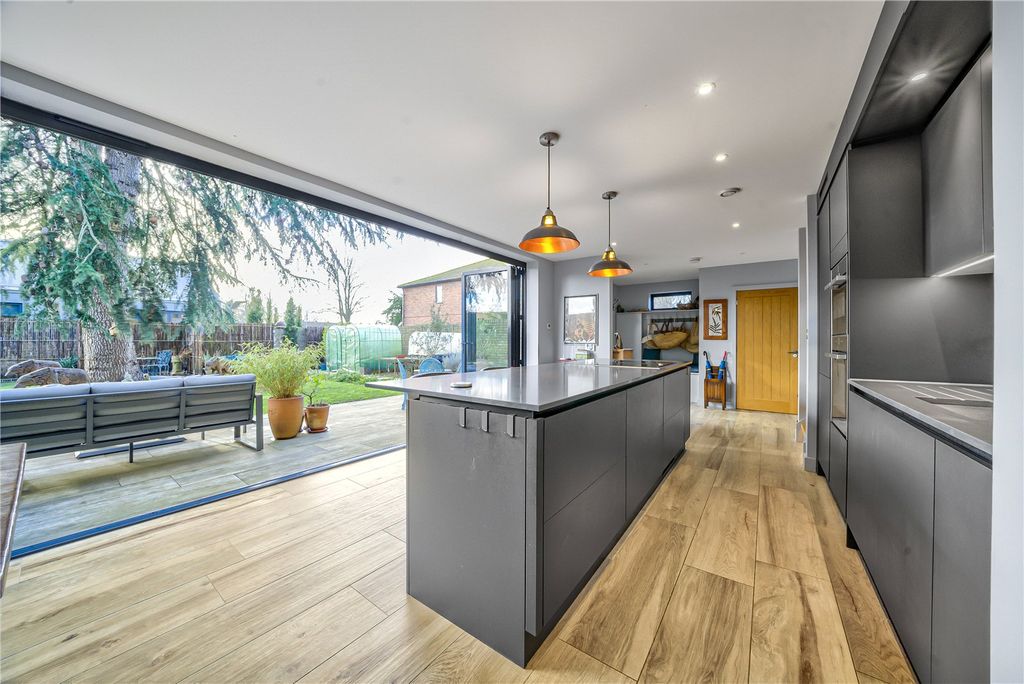 Property photo 2 of 57 Open Plan Kitchen