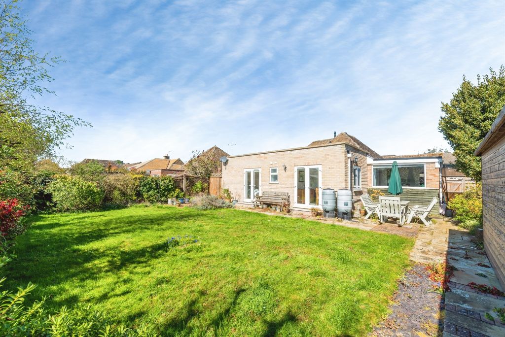 Property photo 3 of 21