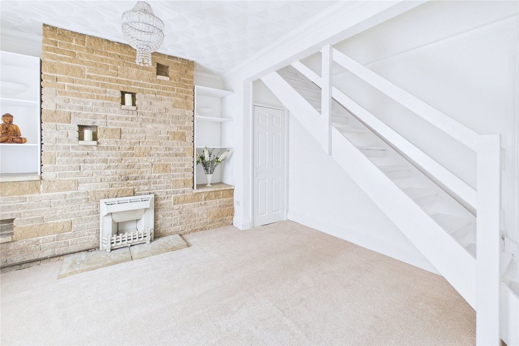 Property photo 2 of 20 Picture No. 13