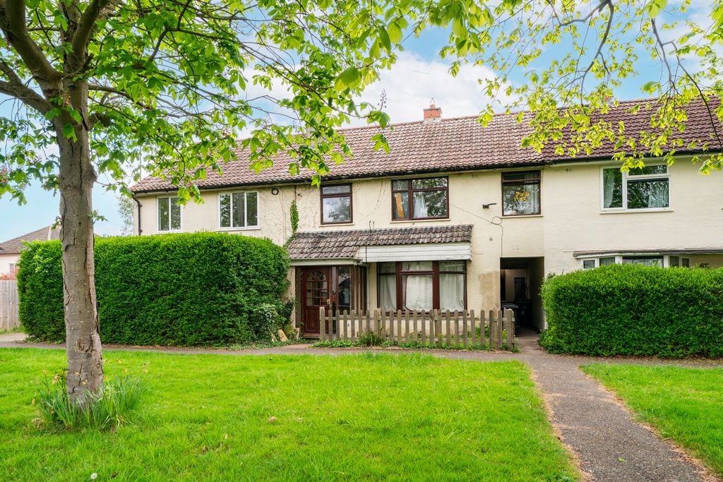 Property photo 1 of 15 Front