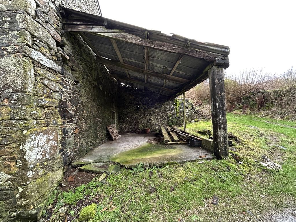 Property photo 3 of 8 Picture No. 07