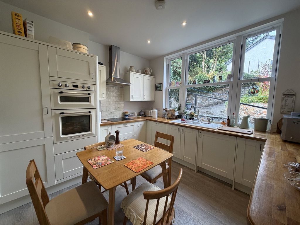 Property photo 3 of 35 Picture No. 79
