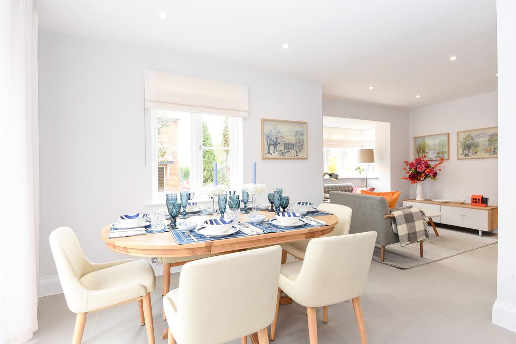 Property photo 3 of 10 Wmb - 9B - Sage (Stoneleigh) - Dining