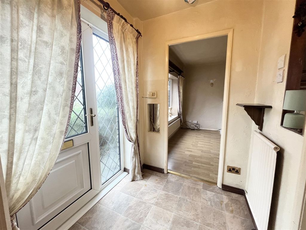 Property photo 3 of 13 20251006_093817335_Ios.Jpg