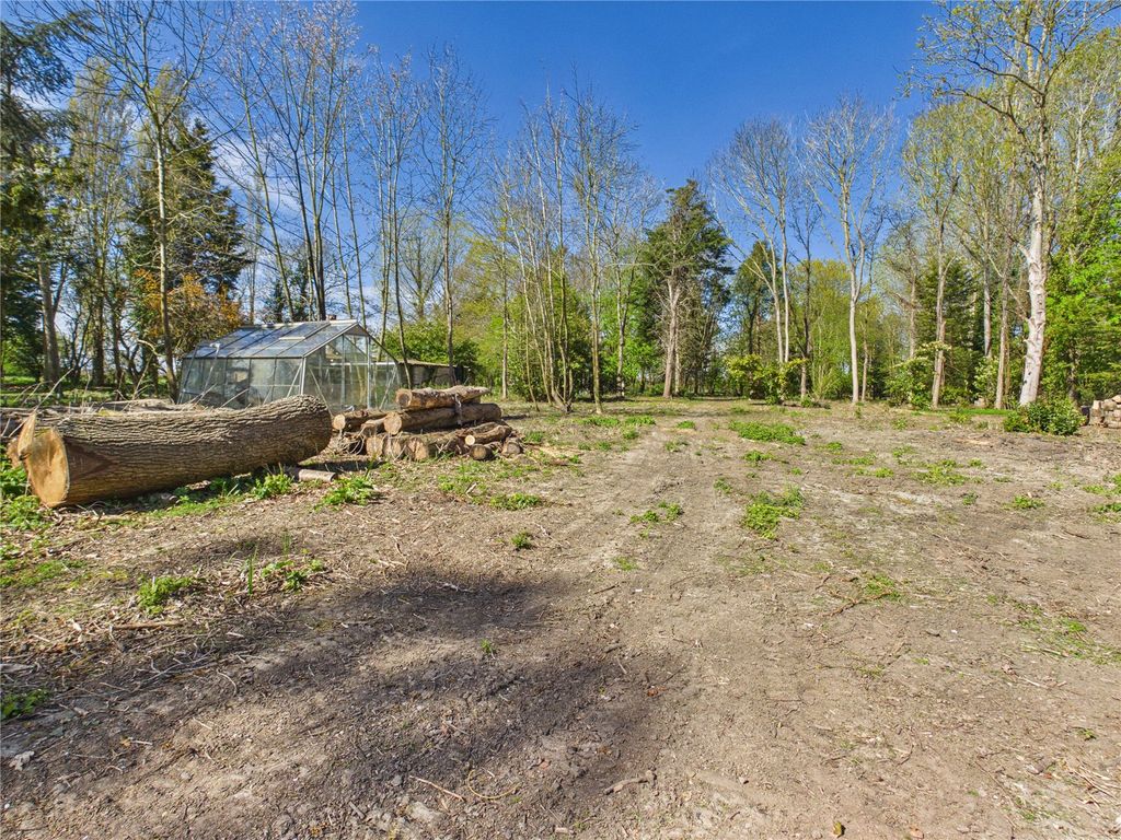 Property photo 2 of 13 Picture 2