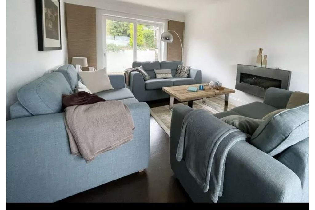 Property photo 2 of 2
